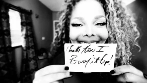Janetburnitup