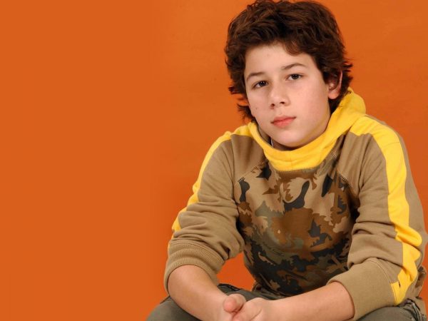 Nick Jonas Da Bambino
