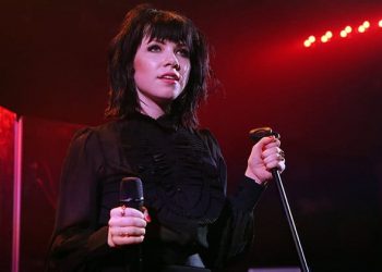 Carly Rae Jepsen Aug 2015 Billboard 6501