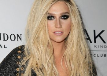 Kesha Shock: &Quot;Mi Hanno Offerto La Libertà In Cambio Di Scuse Pubbliche A Luke&Quot; 4 Kesha