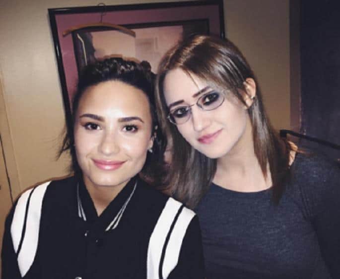 Demi-Lovato-Vs-Stalker-Sarah