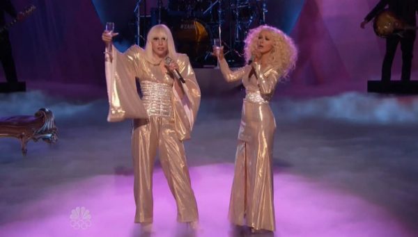Lady-Gaga-Xtina-03-2013-12-17