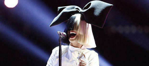 Sia-Appearing-On-The-Voic-0093