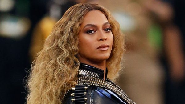 Beyonce-Super-Bowl-50