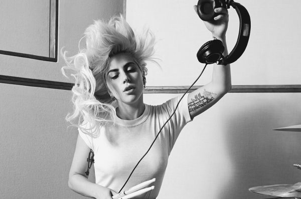 01-Lady-Gaga-Press-Photo-Cr-Collier-Schorr-2016-Billboard-1548
