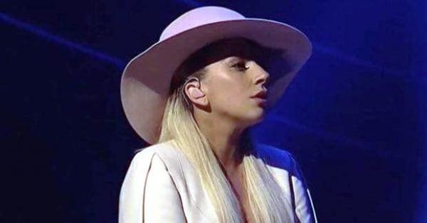 Lady-Gaga-Saturday-Night-Live