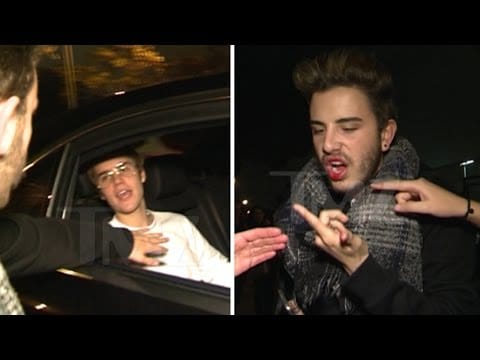 Bieber Fans Pugno