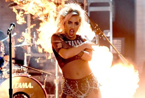 Lady-Gaga-Metallica-Vocals