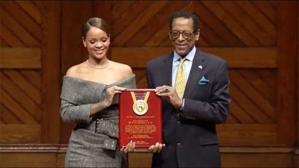 Rihanna-Harvard-Humanitarian