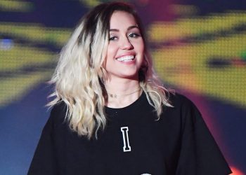 Miley Cyrus Smile March 2017 Billboard 1548