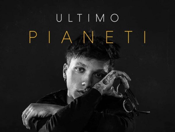 Ultimo Pianeti Cantante