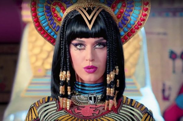 Katy Perry Dark Horse 2014 Video Billboard