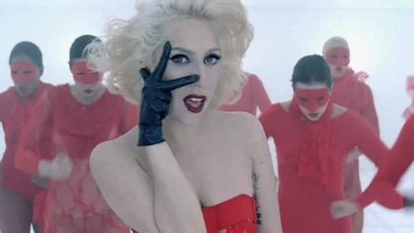 Lady-Gaga-Bad-Romance-Music-Video-Screencaps-lady-gaga-19362054-1248-704-600x338