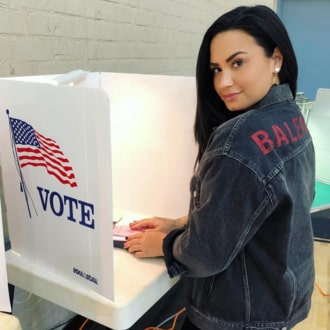 Demi Lovato Vota