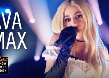 Ava Max Sweet But Psycho