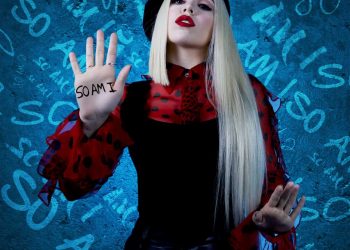 Ava Max So I Am Traduzione Testo Copertina Video