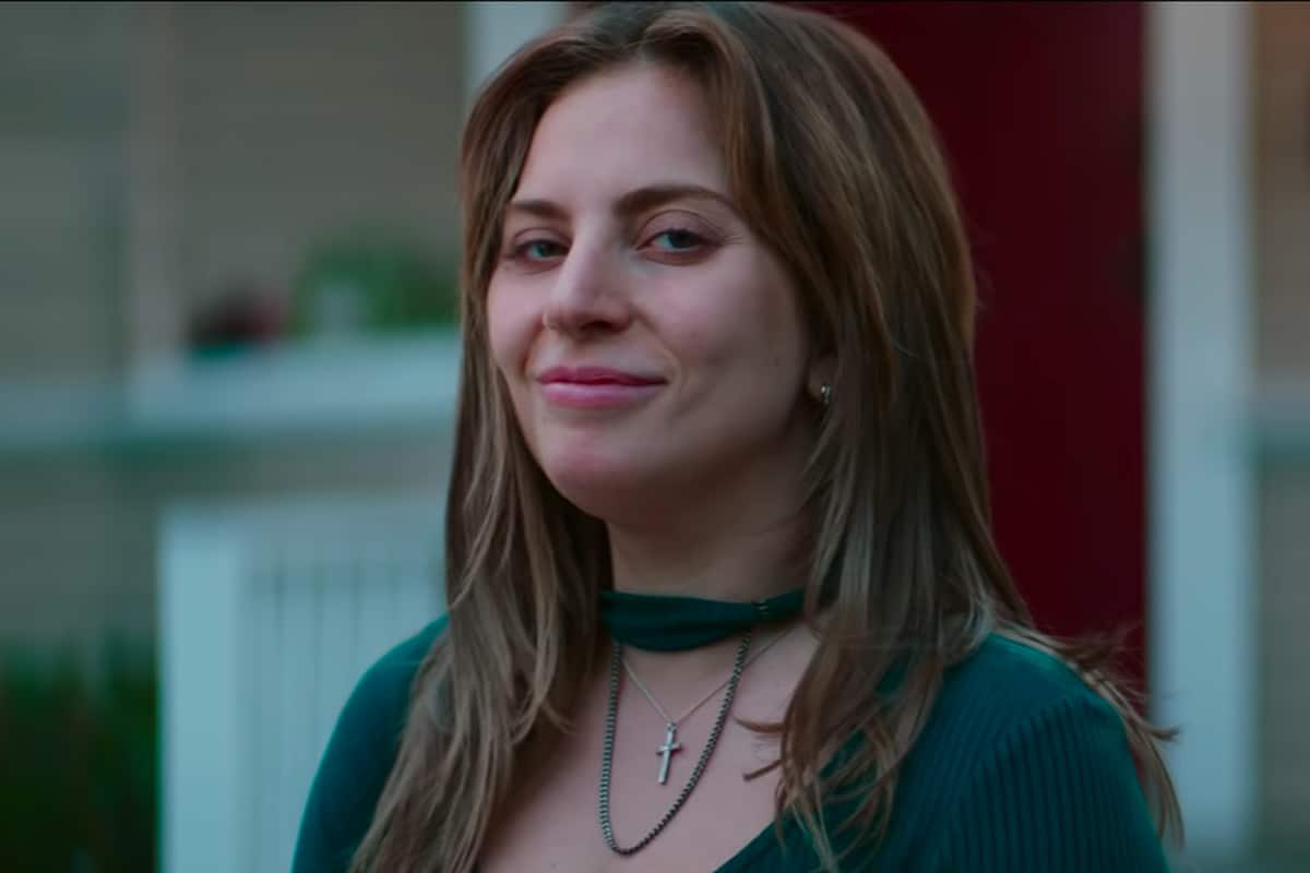 A Star Is Born Est Ce L'histoire De Lady Gaga Epica: Lady Gaga doppietta per la prima volta alla numero 1 album e singoli