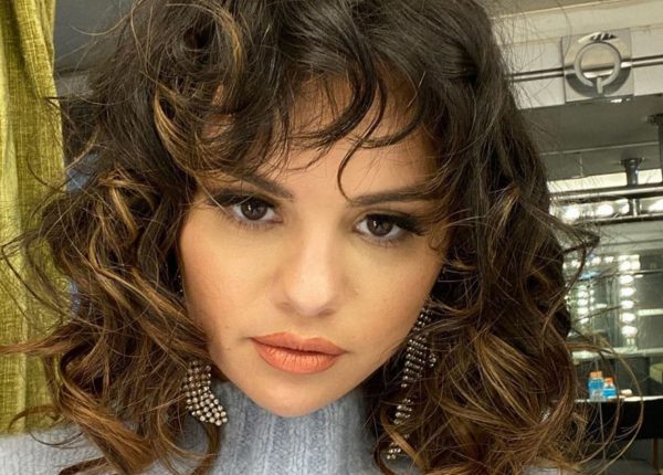 Selena Gomez: Arriva La Versione Deluxe Di Rare Con 3 Inediti. 1 Selenagomez