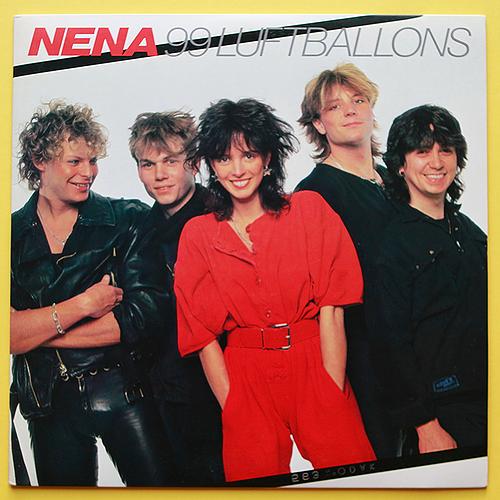 Miley Cyrus Nuovo Taglio Di Capelli Da Tedesca Anni '80. 2 Luftballons
