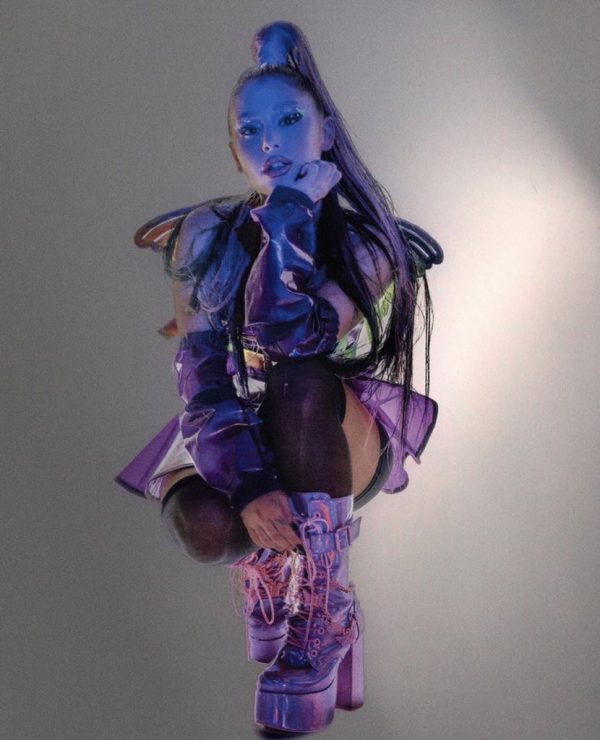 Ariana Grande Rain On Me