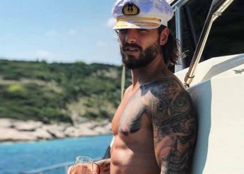 Maluma Sexy Bacia Zia