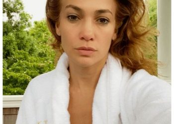 Jennifer Lopez Senza Trucco Bellissima