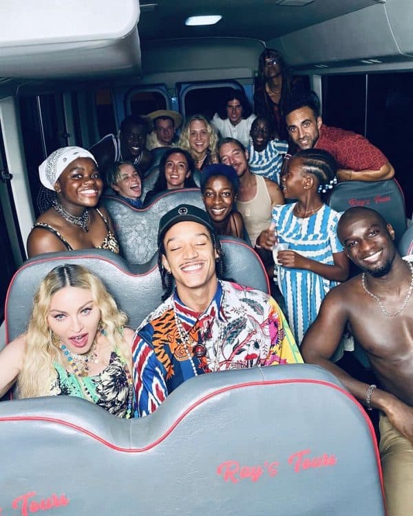 Madonna Compleanno In Jamaica, C'È Anche Diplo, Ma Niente Mascherine. 2 Madonna Compleanno