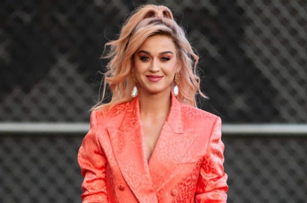 Katy Perry Reagisce Contro Uno Stalker Pericoloso, Paura Per La Figlia. 1 Katy Perry Paura Stalker