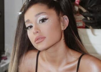 Ariana Grande Ag Ottobre