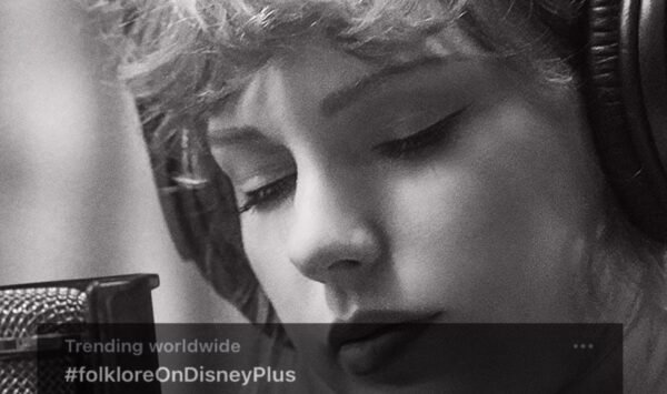 Taylor Swift Con Folklore Approda Con Un Documentario Su Disney+ 1 Folklore Disney Plus
