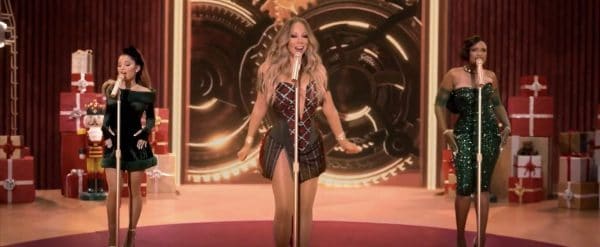 Oh Santa É Un Flop? Debutto Deludente, Ma Mariah Può Sorridere. 1 Oh Santa Flop