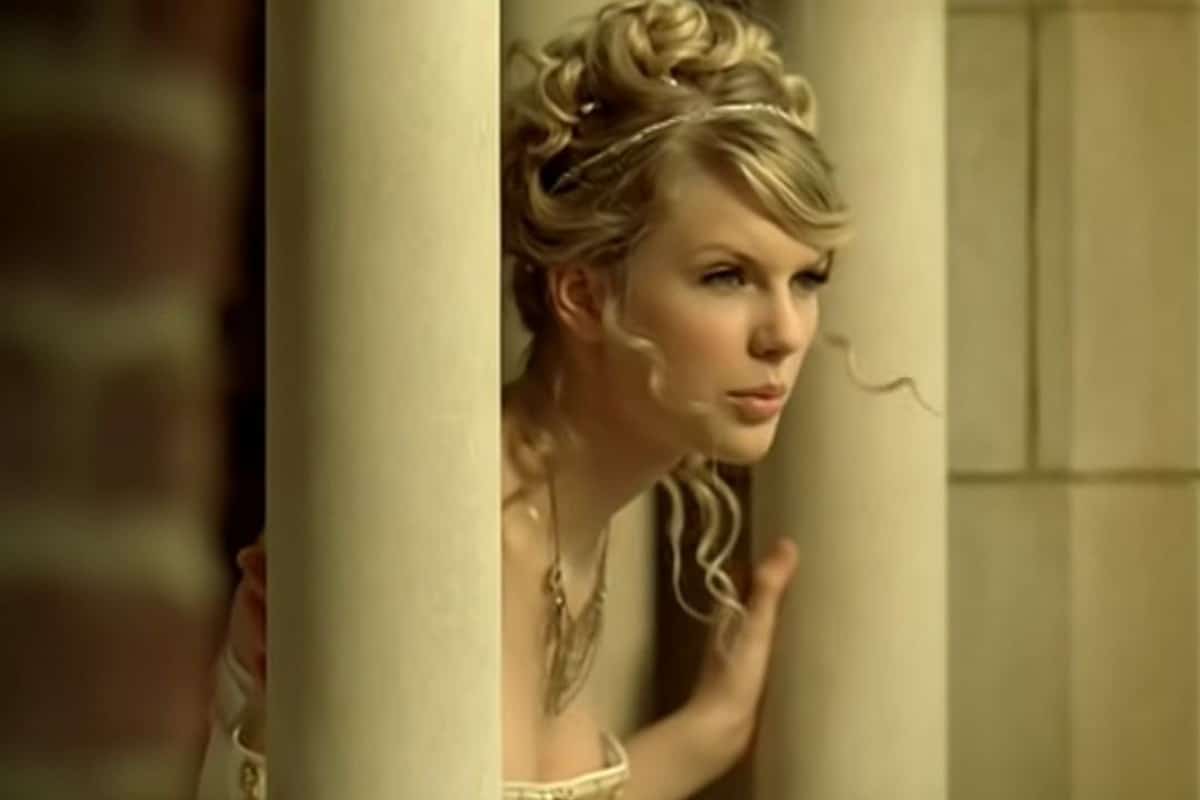 Love Story Taylor Swift Traduzione Testo Significato 1 Love Story Taylor Swift Traduzione