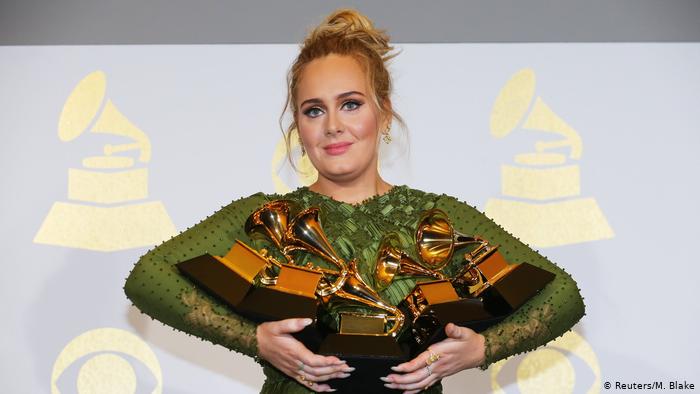 Adele ai grammys 2021