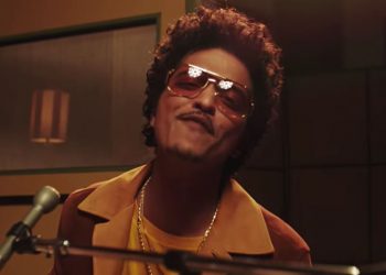 Bruno Mars Silk Sonic Leave The Door Open