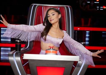 ariana grande flop the voice