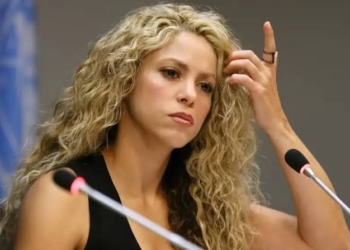 Shakira Dipendenti Licenziati