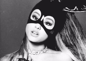 Rihanna Digital Queen