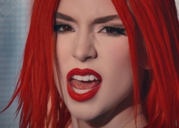 Ava Max Diamonds Finisce Online