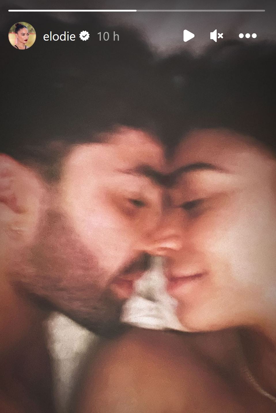 Elodie Bacio A Letto Con Il Nuovo Amore Andrea Iannone. 3 Elodie Iannone