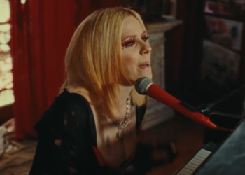 I'M A Mess Avril Traduzione