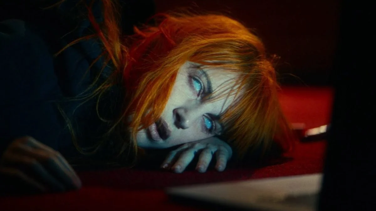 The News Paramore Traduzione Testo Significato 1 The News Traduzione Testo Significato