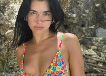 Dua Lipa Bikini